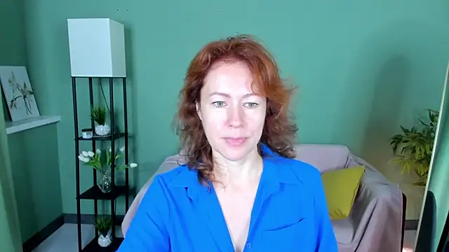Snapshot of LeticiaRomano chatting on July 15, 4:07 am LeticiaRomano online show from July 15, 4:07 am