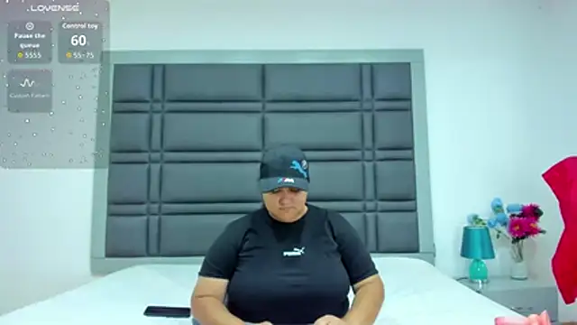 AmaranttayLunay online show from March 17, 6:33 pm