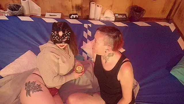 tu-marisol online show from March 23, 5:06 pm