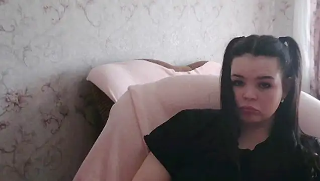 ElizaMoon01   online show from March 16, 11:03 am