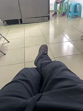 Snapshot of Carlitosd14 chatting on March 25, 4:24 pm Carlitosd14 online show from March 25, 4:24 pm