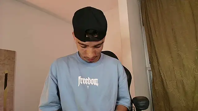 AndyRush   online show from March 13, 4:08 am