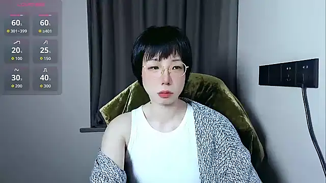 lin lin 520 520 online show from May 5, 3:53 pm
