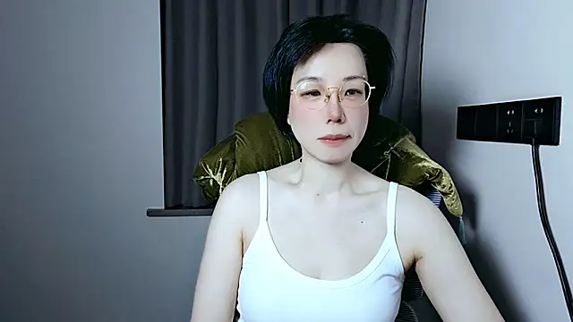 lin lin 520 520 online show from May 21, 3:41 pm