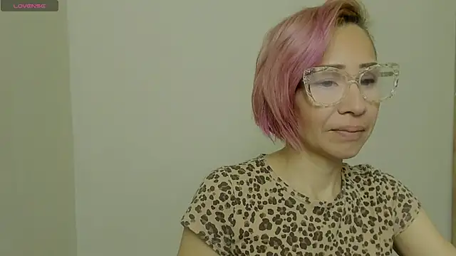 PinkSiren online show from March 21, 5:16 pm