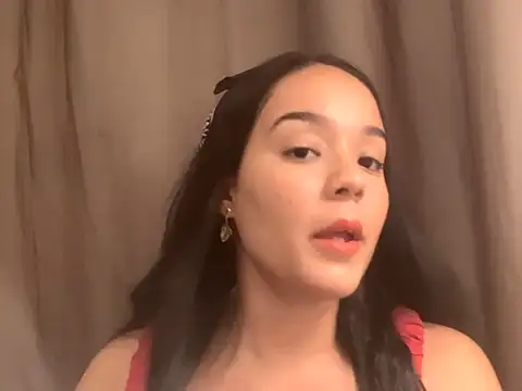 KyongCrumbliss online show from March 17, 10:46 pm