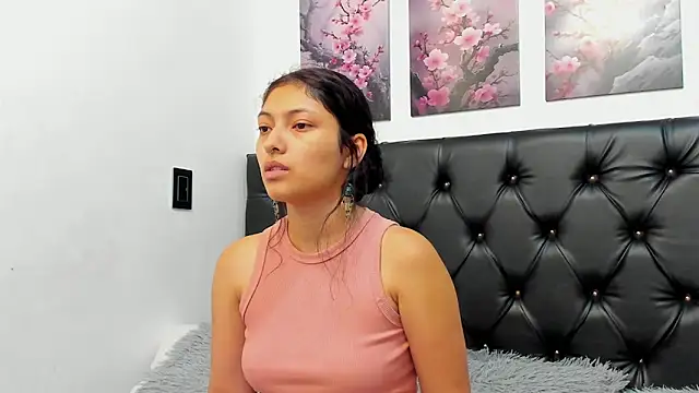 Snapshot of Tamar4_f00x chatting on June 29, 1:00 pm Tamar4 f00x online show from June 29, 1:00 pm
