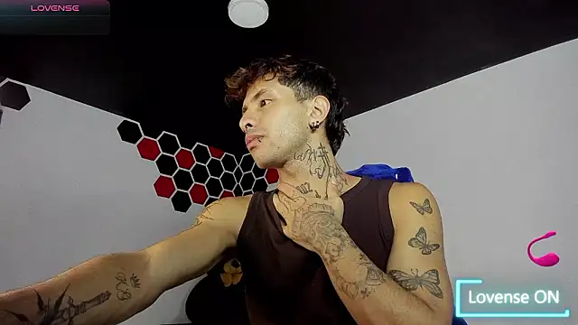 Wall ee- online show from March 18, 3:53 am