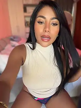 SaraValentina11 online show from May 31, 8:10 pm