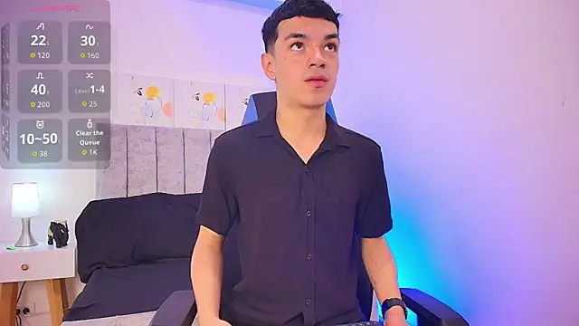 MikeLawford  online show from March 15, 8:04 pm