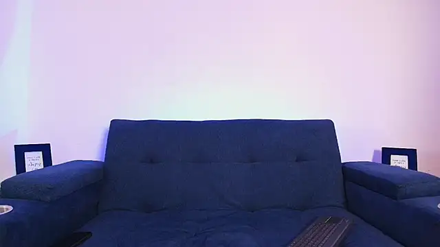 MikeLawford  online show from March 18, 8:01 pm