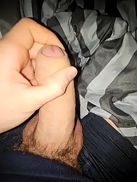 Snapshot of Lino_Stiff chatting on March 13, 5:03 am Lino Stiff online show from March 13, 5:03 am