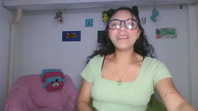 nataliesweet 22 online show from March 17, 11:19 pm