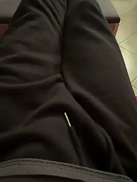 Snapshot of rodden17 chatting on March 13, 5:52 pm rodden17 online show from March 13, 5:52 pm