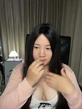 sisibaby20266 online show from May 15, 1:51 pm