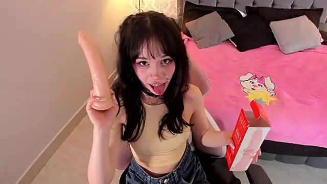 kitticam online show from March 17, 7:39 pm