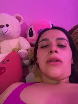 Snapshot of leila_moretti chatting on March 31, 5:35 pm leila moretti online show from March 31, 5:35 pm