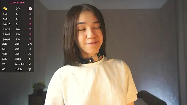 CherrylLlams online show from March 11, 5:19 pm