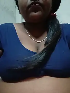 Snapshot of Radhika088 chatting on June 8, 7:25 pm Radhika088 online show from June 8, 7:25 pm