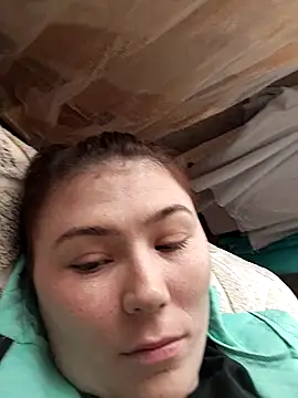 Snapshot of Stlla3704 chatting on March 20, 8:19 am Stlla3704 online show from March 20, 8:19 am