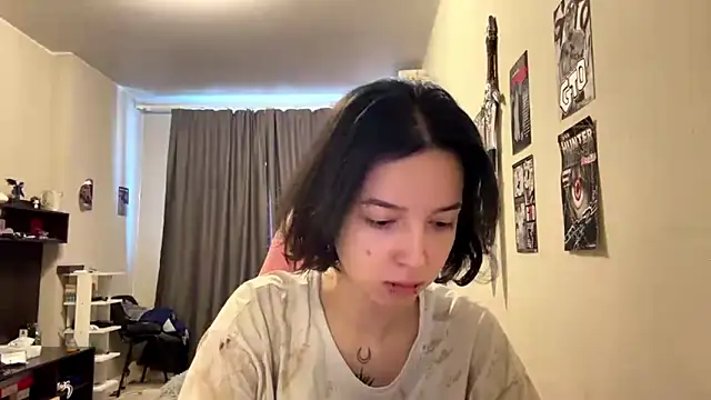 KateMiragee online show from March 15, 8:09 am