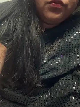 Hot Girl Aishwariya online show from March 19, 8:07 am