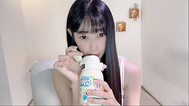 xiaooyee online show from July 7, 2:43 pm