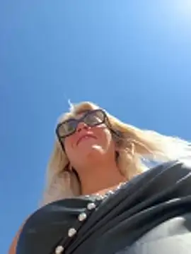 AtomBlondy online show from May 9, 6:51 am