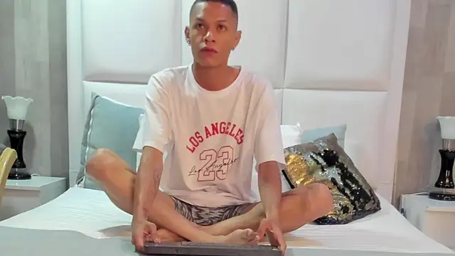 TadeoFostter online show from March 15, 11:27 am