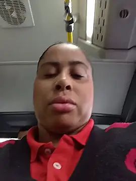 gatinha20257 online show from June 24, 12:15 pm