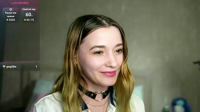 Snapshot of Miss-Angel_ chatting on May 14, 7:09 pm Miss-Angel online show from May 14, 7:09 pm