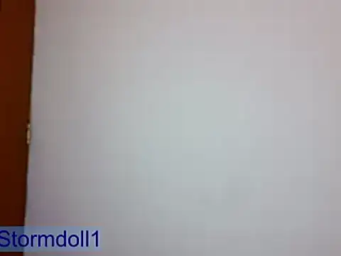 stormdollxx online show from May 1, 1:43 am