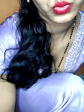 Snapshot of Hot_lady234 chatting on May 26, 5:14 am Hot lady234 online show from May 26, 5:14 am