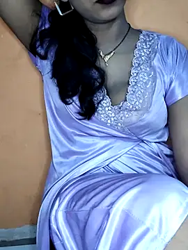 Snapshot of Hot_lady234 chatting on June 16, 5:48 pm Hot lady234 online show from June 16, 5:48 pm