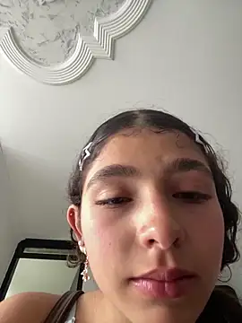 LINDA EF online show from May 12, 1:08 pm