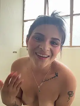 Rachel Wren online show from May 29, 7:56 pm