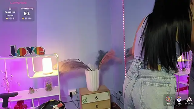 Rachel Wren online show from July 15, 7:30 pm