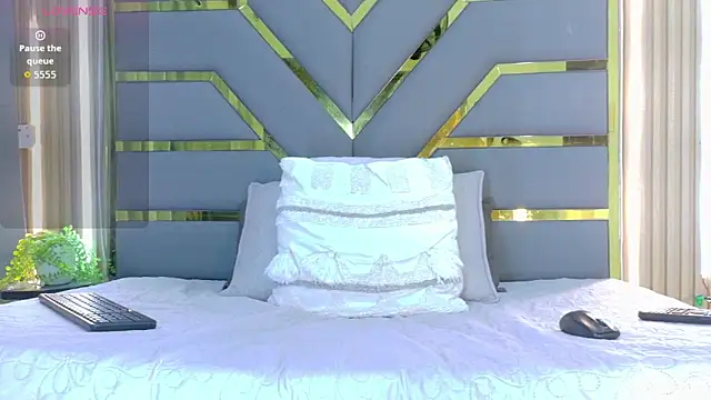 Oliver bigblack cock online show from March 13, 6:03 pm