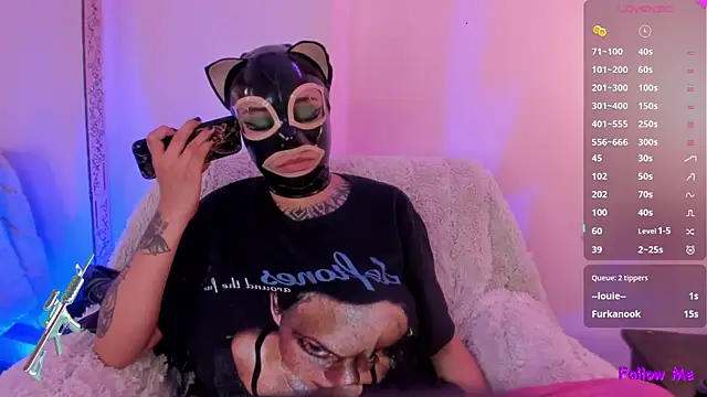 psychodoll 11 online show from April 30, 9:52 pm