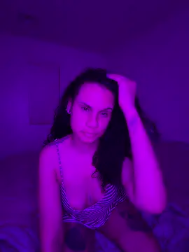 itislysslyss online show from March 19, 11:36 am