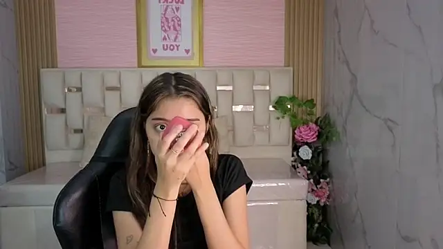 Snapshot of veronicaa_s chatting on May 21, 8:38 pm veronicaa s online show from May 21, 8:38 pm