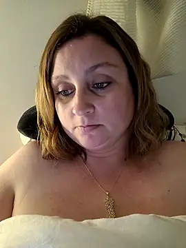 Snapshot of duotroublant chatting on June 13, 9:35 pm duotroublant online show from June 13, 9:35 pm