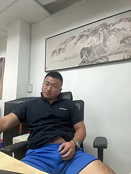 Snapshot of Cunzhangshibage02 chatting on May 21, 11:23 pm Cunzhangshibage02 online show from May 21, 11:23 pm