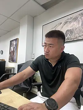 Cunzhangshibage02 online show from August 2, 10:30 pm