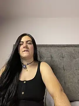 kristalinasc online show from July 16, 3:23 am