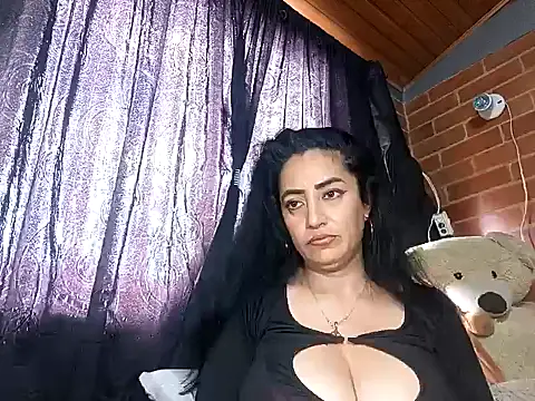 Snapshot of Alexandrina chatting on January 19, 7:15 pm Alexandrina online show from January 19, 7:15 pm