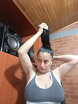 Snapshot of Alexandrina chatting on December 14, 10:20 am Alexandrina online show from December 14, 10:20 am