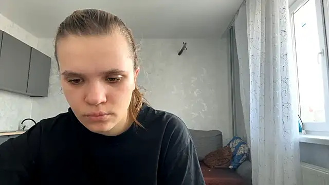 Snapshot of OlaTaulbee chatting on March 16, 7:34 am OlaTaulbee online show from March 16, 7:34 am