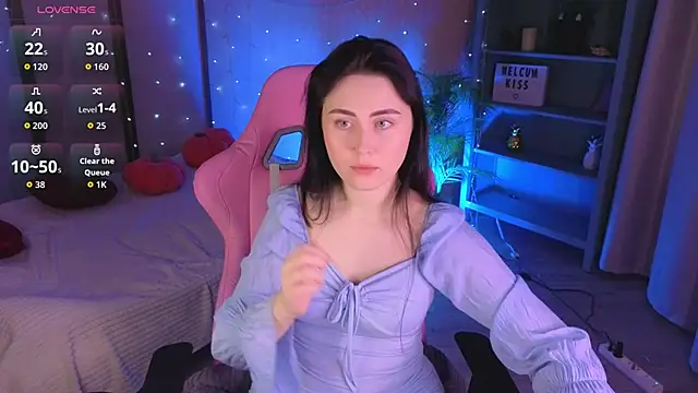 NoraLumi online show from May 5, 5:26 am