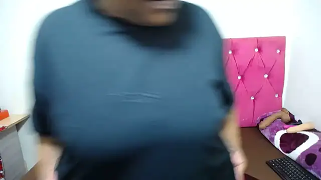 ShavePussyFatAssxx online show from June 15, 5:31 am